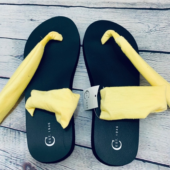 Cato | Yellow Ankle Strap Sandal NWT - Picture 4 of 4